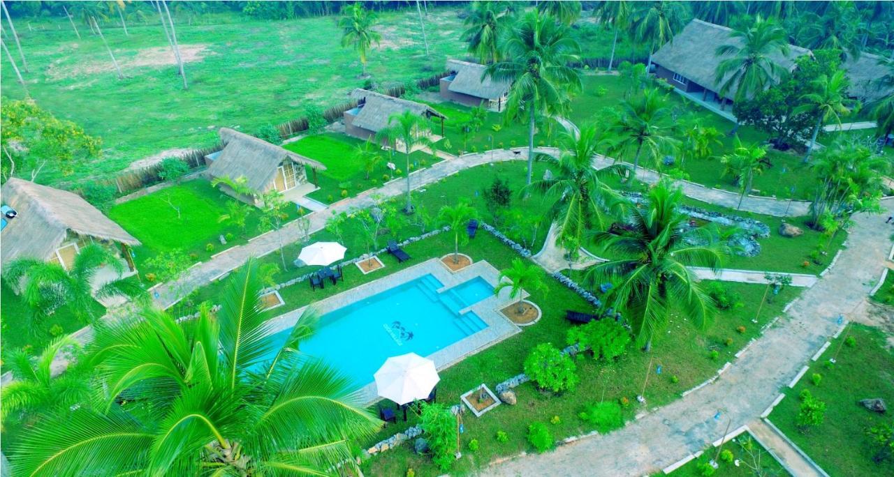 Coco Village Hotel Chilaw Bangadeniya Eksteriør bilde